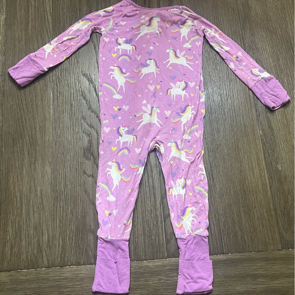 Little Sleepies sienna unicorns zippie ( Amazon exclusive) - Picture 2 of 3